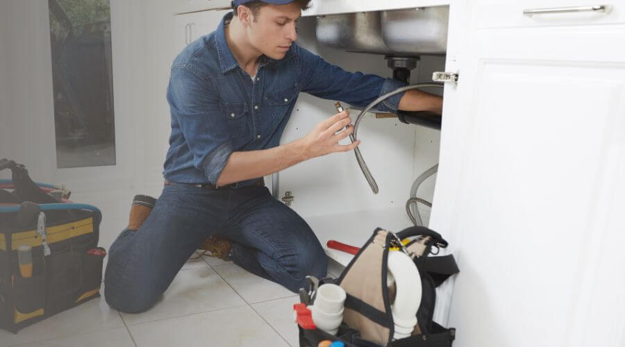 Water Heater Replacement in Edmonson, TX
